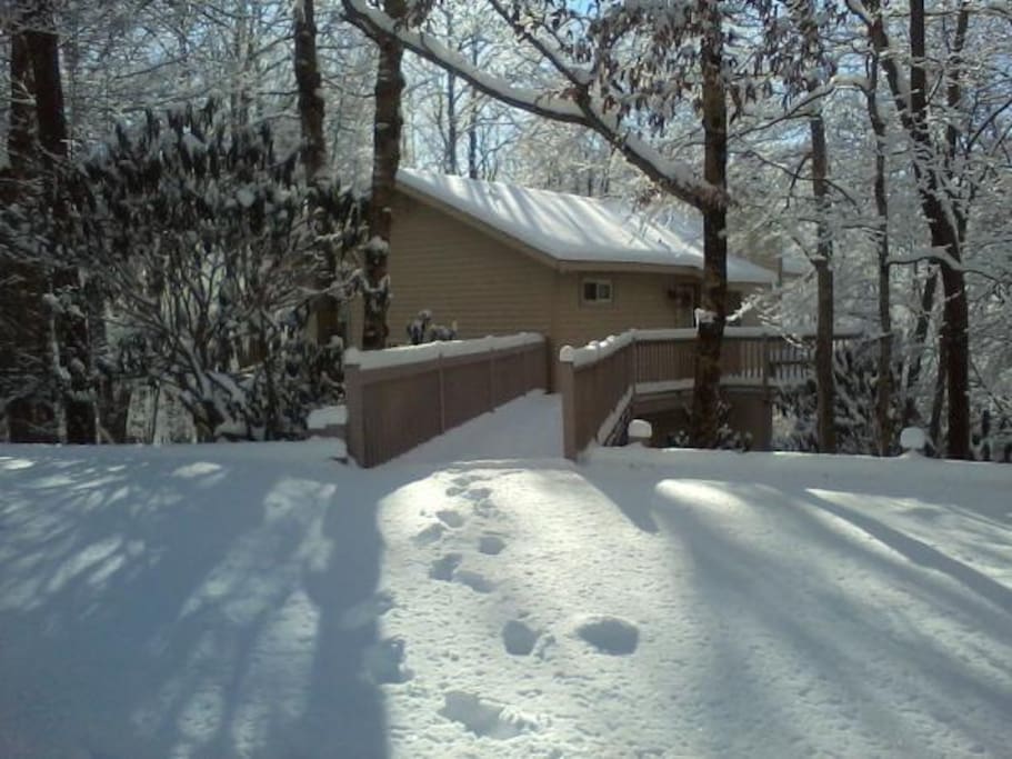 Footmarks in the Snow