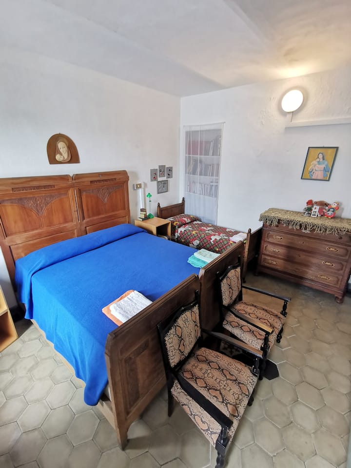 Bedroom, with double bed on the upper floor

Winter duvet set up with feather duvet