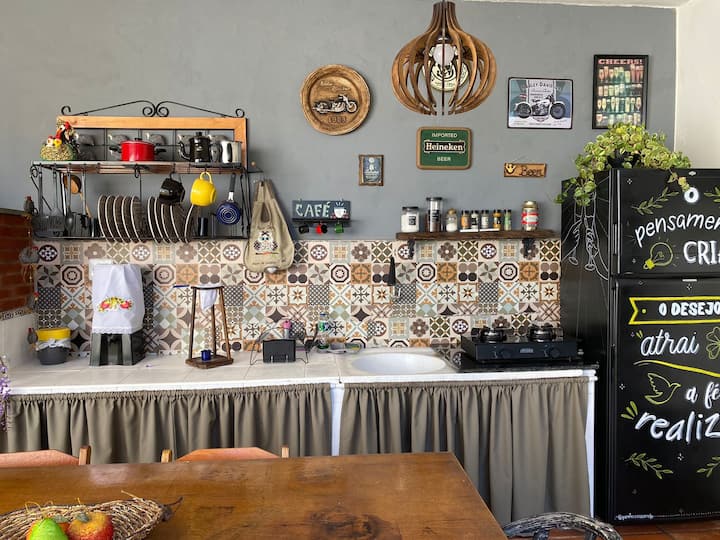 Casa Mineira, óTima Localização - Poços de Caldas