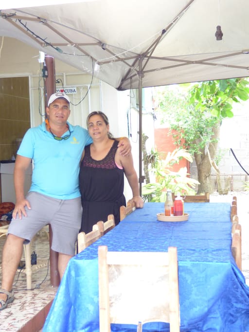 Daylen and Jose Cayo Bariay Hostal Owners