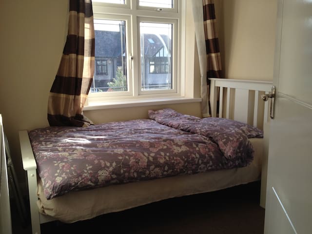 Real Value 4 UR £££ - Single Room 1st Floor