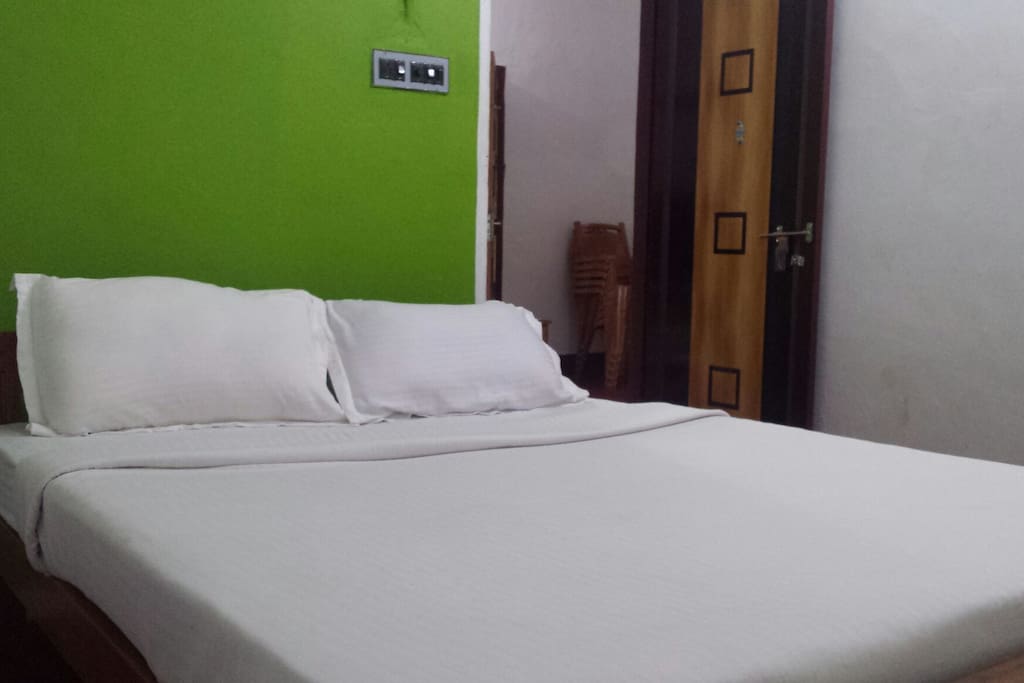 room intetior