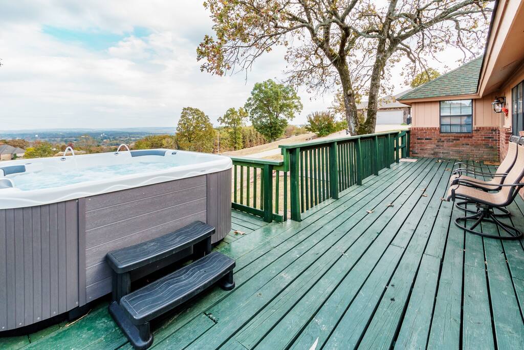 Front Deck with View