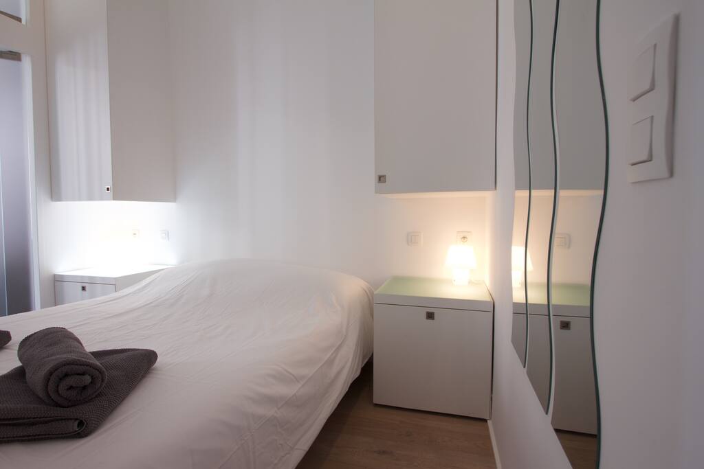 chambre double avec rangements