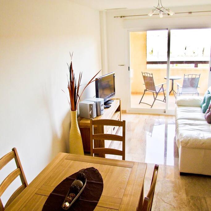 Lounge/diner with access to private balcony