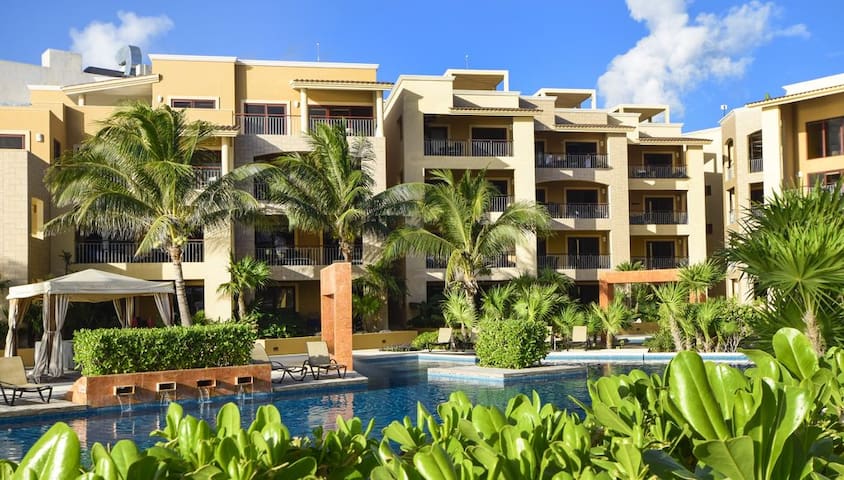 Royal Real Estate S.A de C.V managed Airbnb listing 1