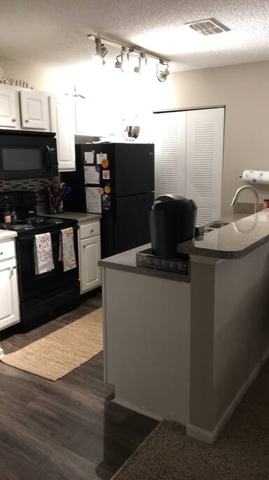 Kitchen - cooking allowed