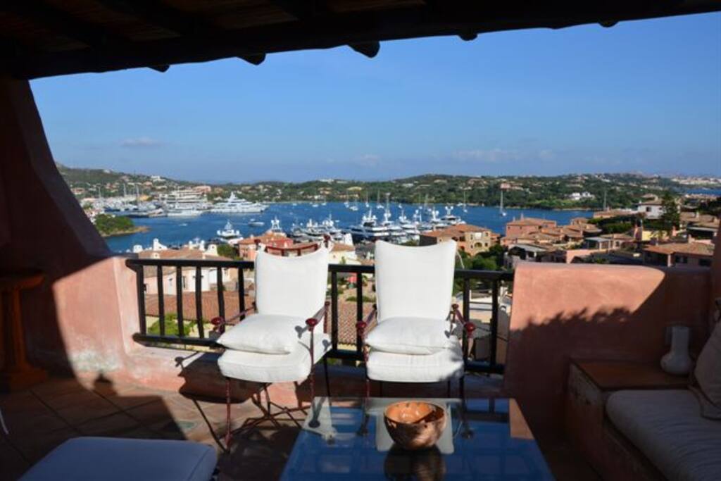 Enchanting Port view from the second floor - Vista incantevole del Porto dal secondo piano
