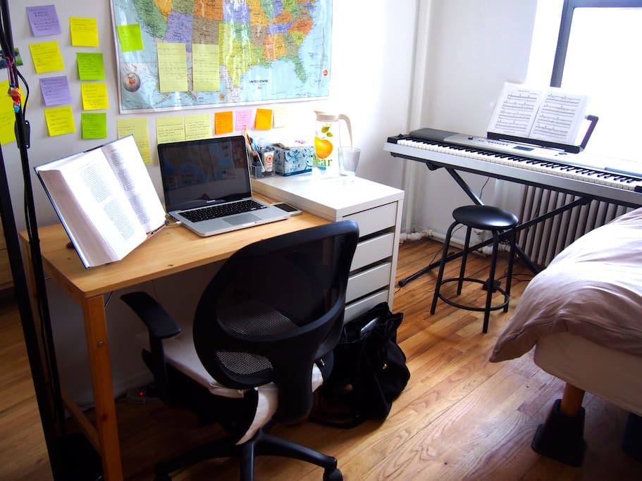 A work station to get stuff done.