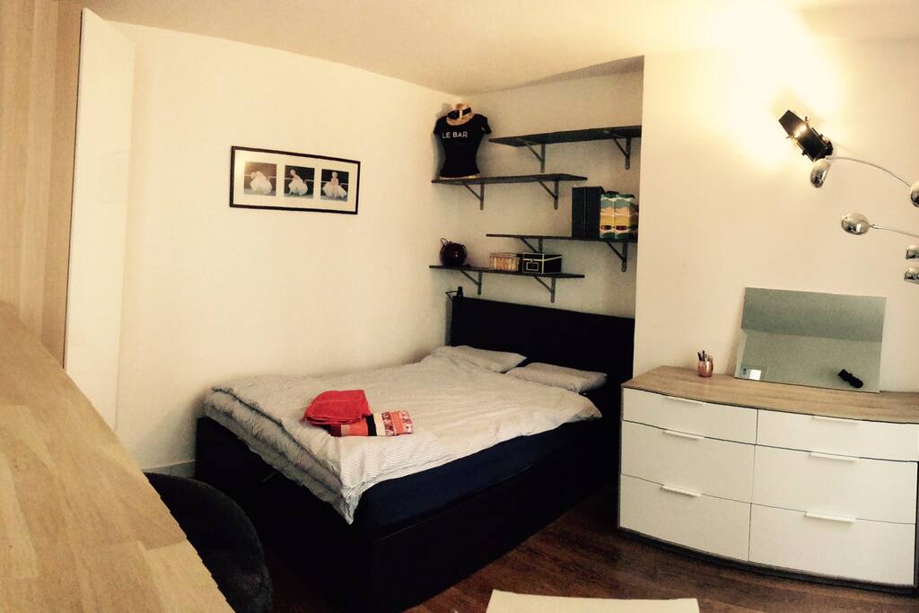 Cosy and confortable flat in Montmartre, Batignolles