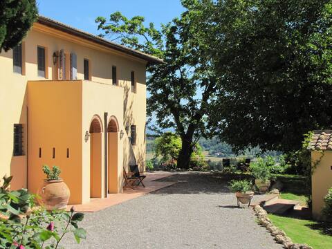 La Casetta Tuscan charming farmhouse with pool