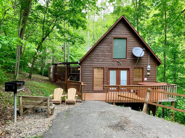 Slade Cabin Rentals | Cabins and More | Airbnb