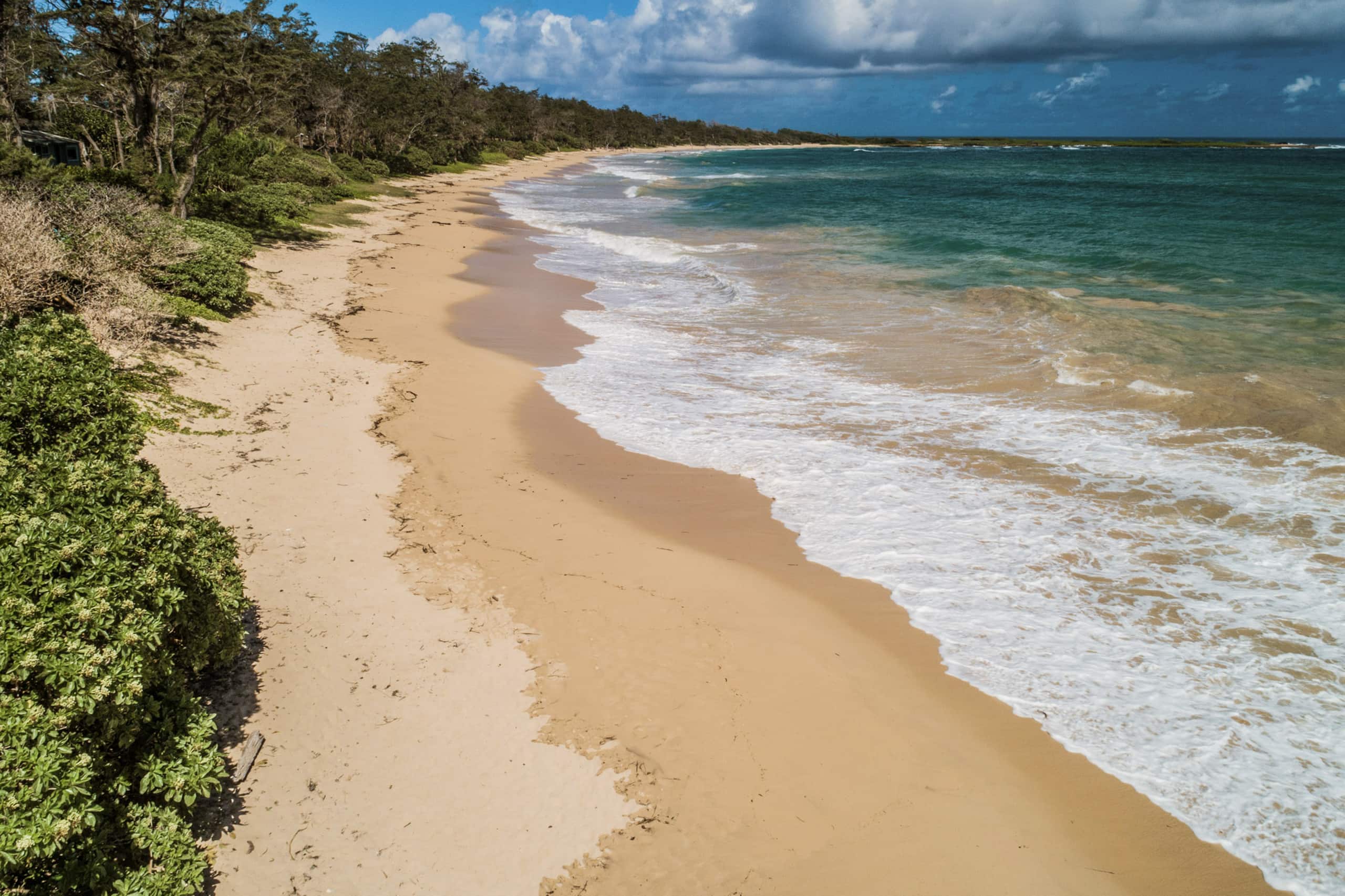 Villa in Kahuku · ★4.75 · 6 bedrooms · 8 beds · 4 private baths - Image 13