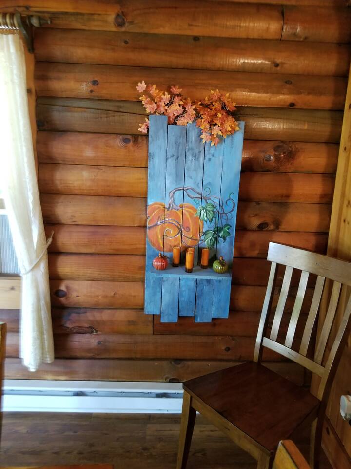 Log cabin, spectacular panoramic views. Cabins for Rent in Black