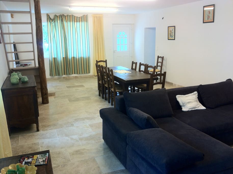 Salon DE 50M2