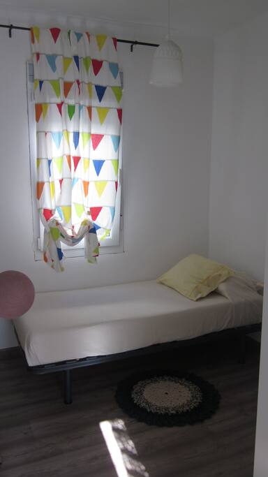 Bright single room