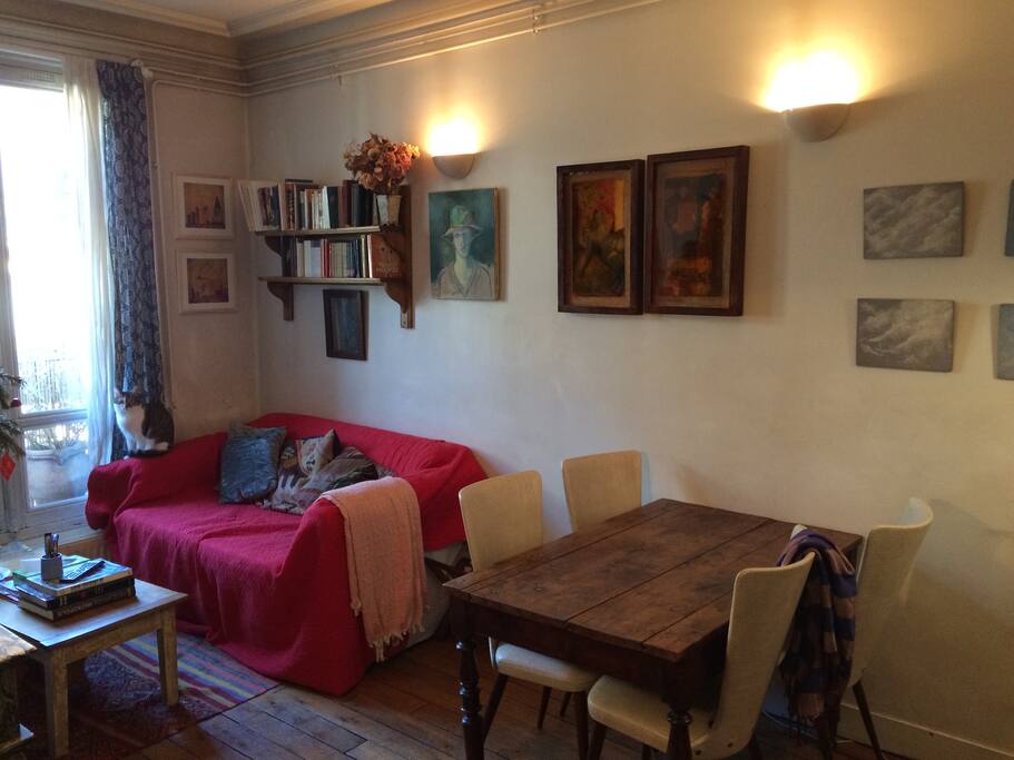 salon/ living-room