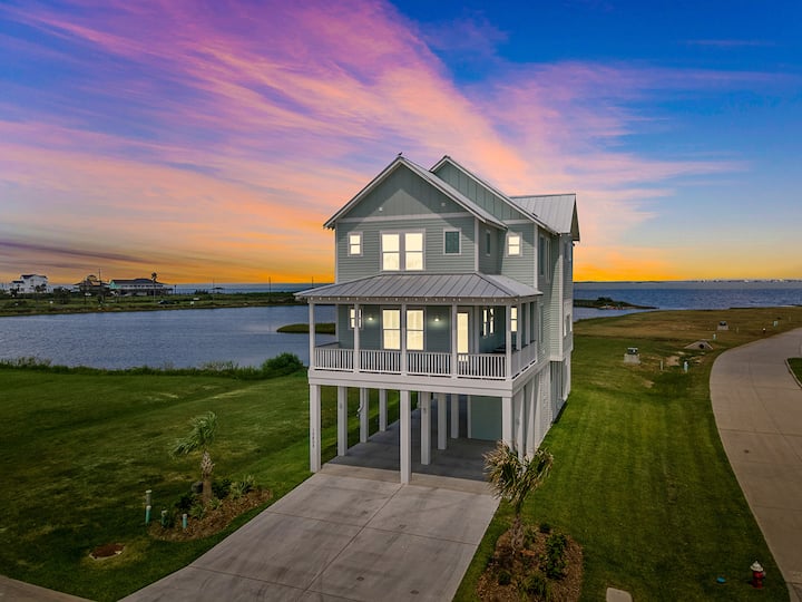 Tiki Island Vacation Rentals Resort and House Rentals Airbnb