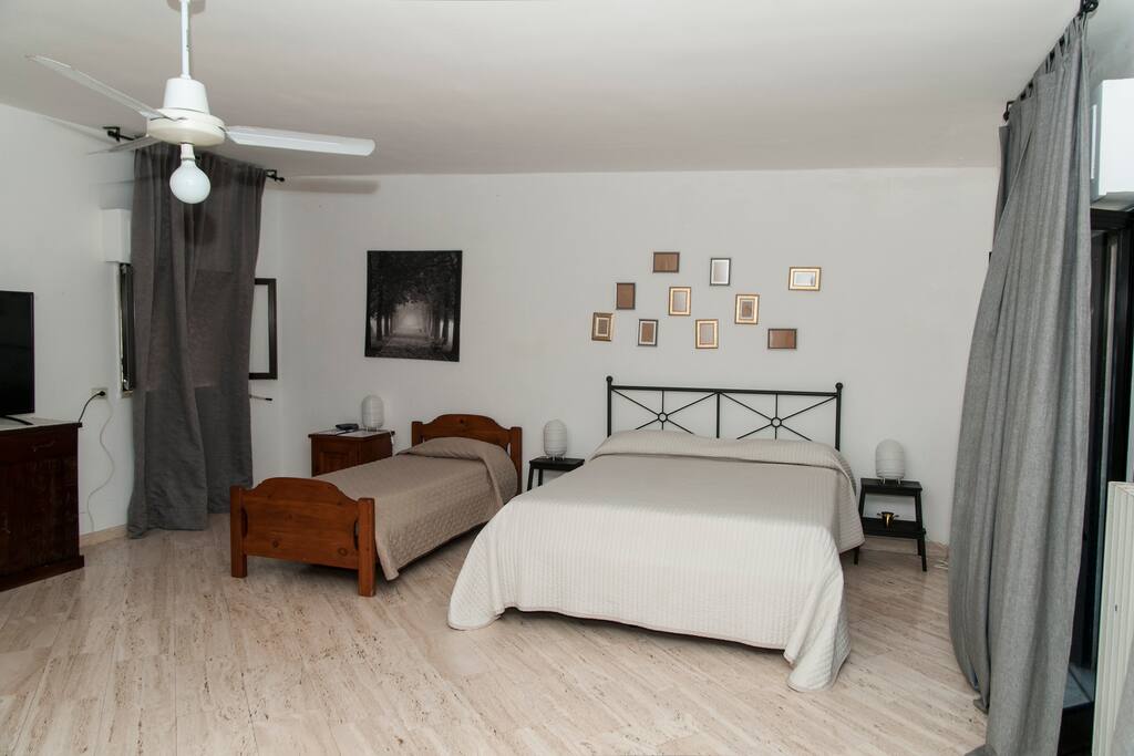 INTERNO CAMERA