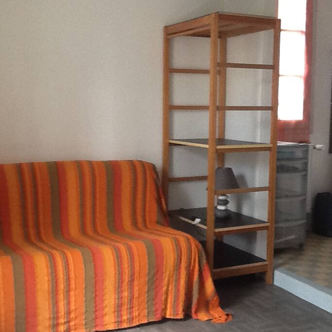 Un canapé-lit pratique et confortable
