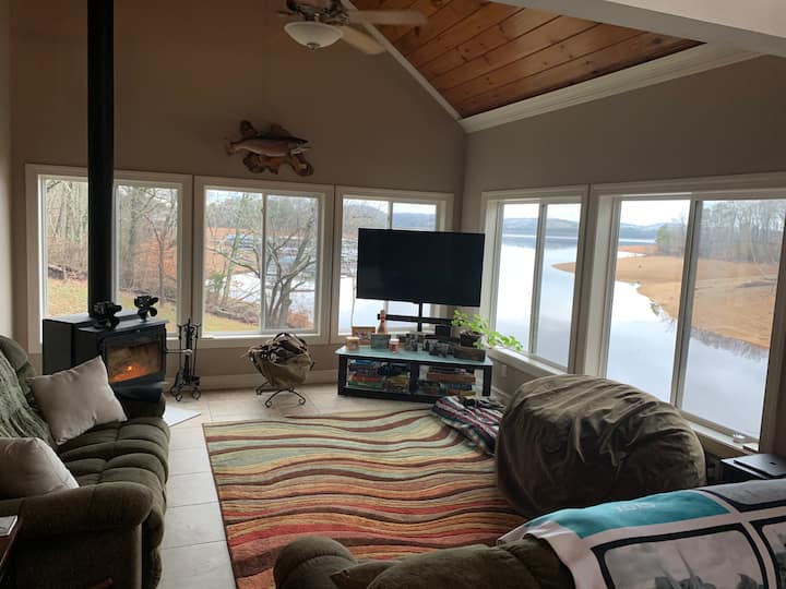 Cherokee Lake Getaway, Beautiful Home, Great Views - Jefferson City, TN