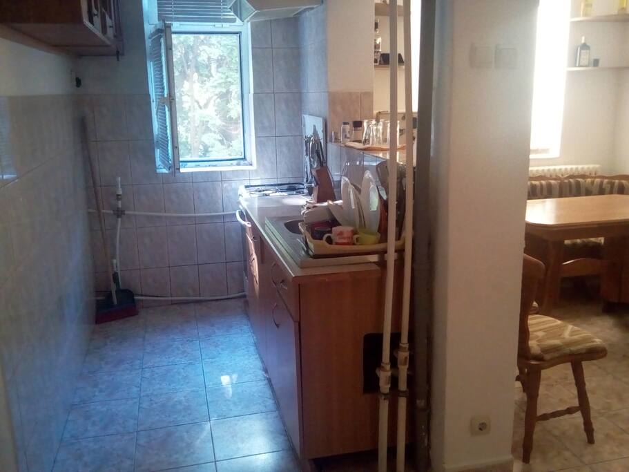 Kitchen + room 1