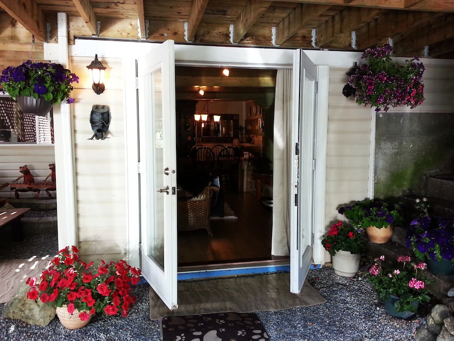 Suite entrance