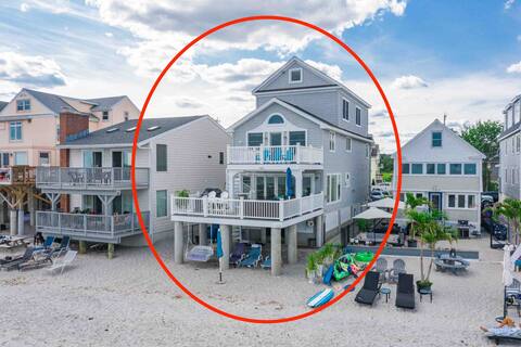 Completely Coastal Featured on HGTV Beach Hunters