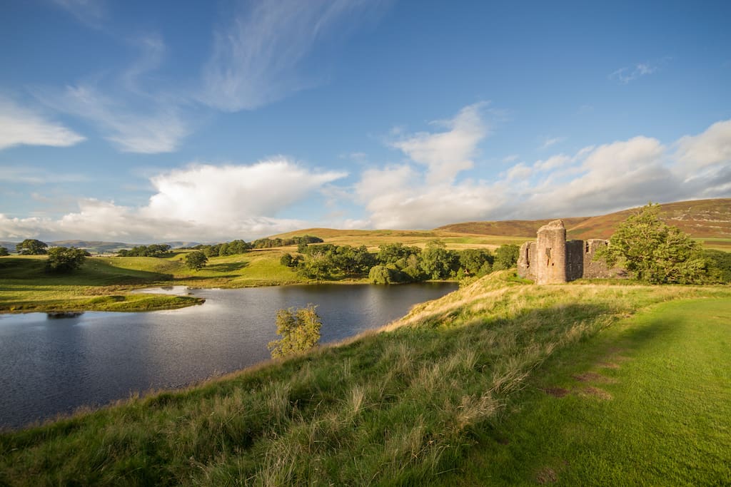 Morton Loch, and the ruined Morton Castle, just a 10 minute walk from the cottage