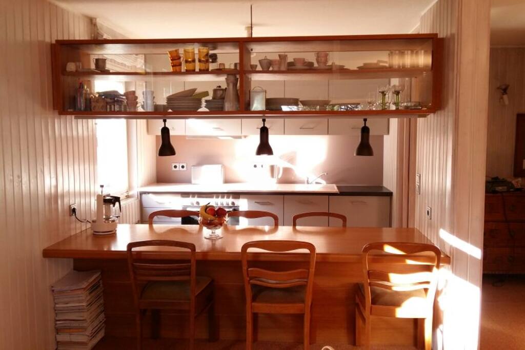 Küche mit Essbereich