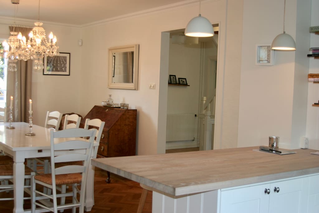 Open dinning and kitchen area