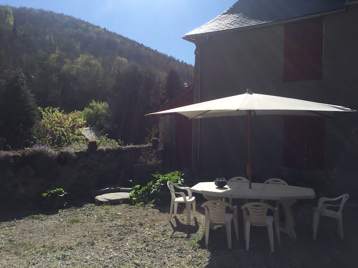 Gite De Montagne Dans L'authenticité Et Le Confort - Arreau