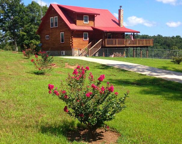 Smith Family Homestead (11 miles from TIEC)