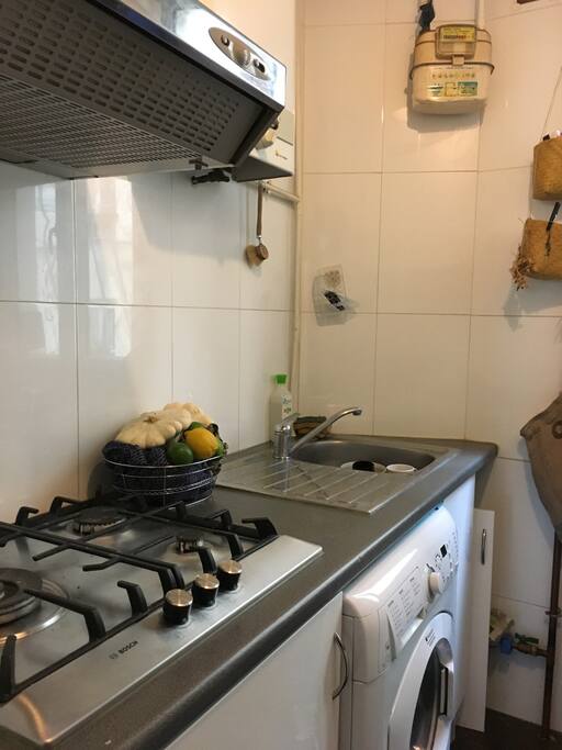 Kitchen 1