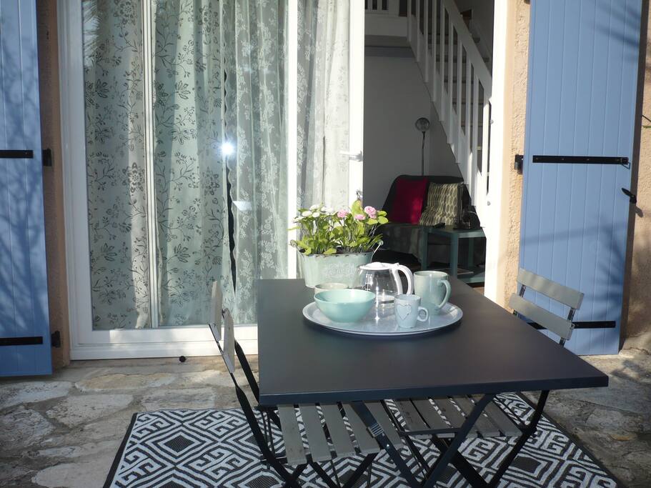 Petite terrasse indépendante