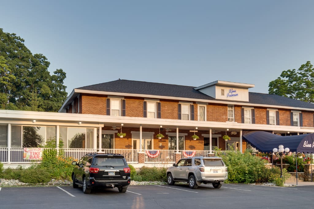 Blue Room for 2 at Historic Blue Pelican Inn Hotels for Rent in