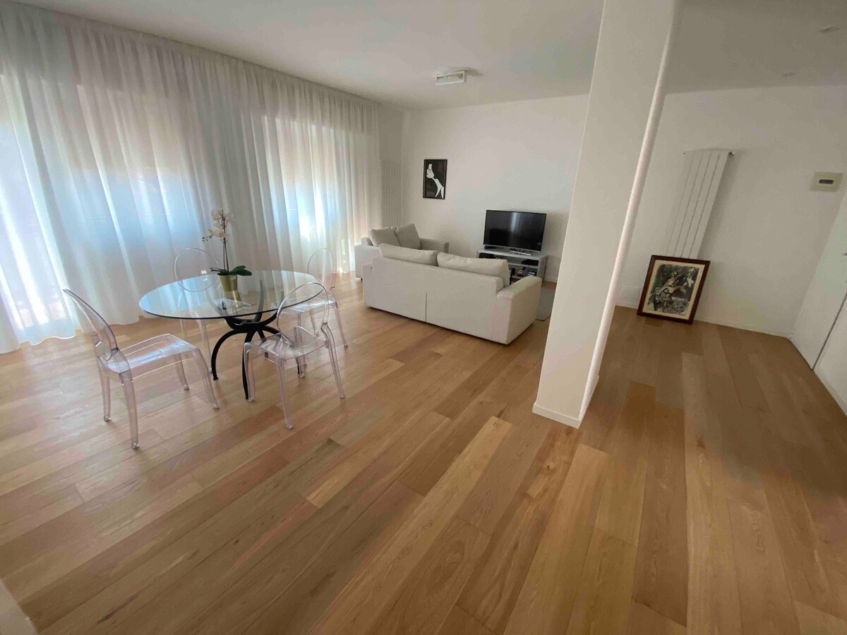 Top Airbnb: Casa di Daniele. Luxury in Palermo's historic center a Palermo