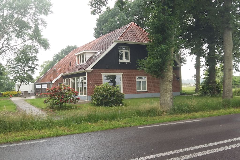 de woonboerderij