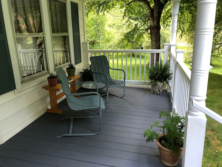 Relaxing front porch