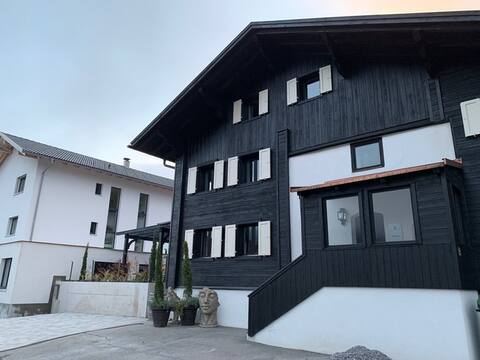 Idyllic chalet for winter and summer holidays