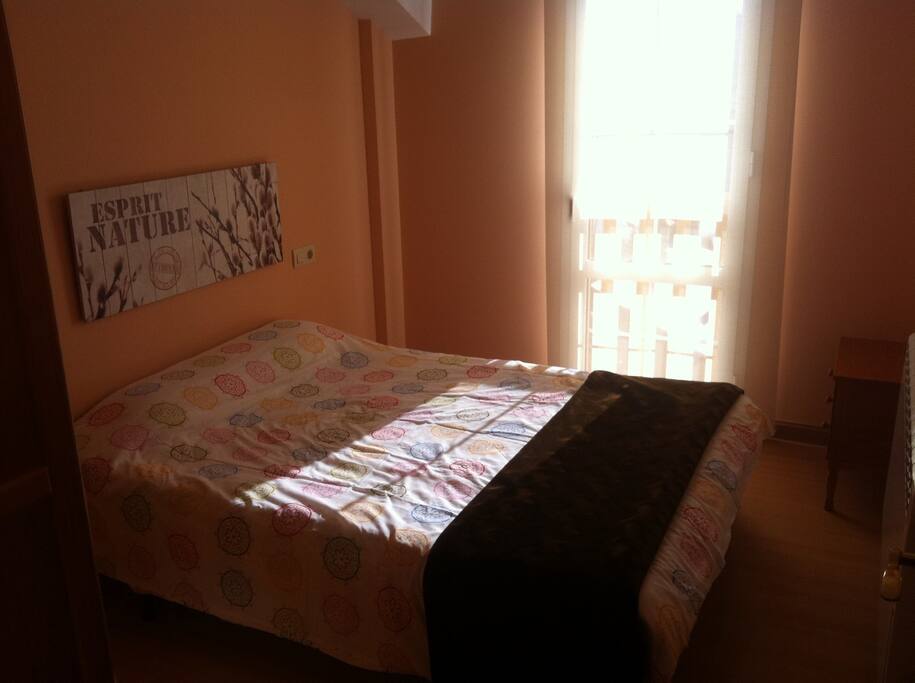 Dormitorio de matrimonio 1ª planta