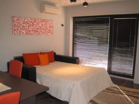 Successful Airbnb property: Modern and quiet flat in a great central location in Варна