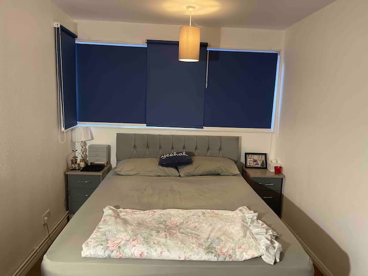 A cosy room in the Raynes Park area (selfservice) Apartments for Rent in Greater London