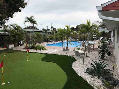 Cape Cabana&Villa /Beach 5 min/Mini Golf/Pool Heat