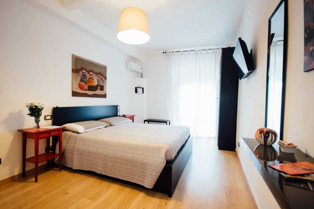 Bow Room