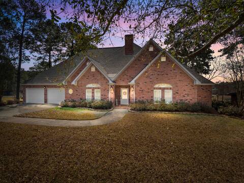 Trahan Lake House on Toledo Bend - Sleeps up to 23