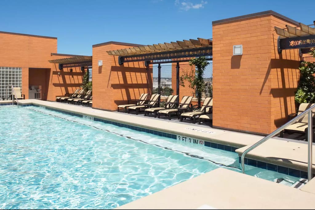 Rooftop Pool - open in the summer