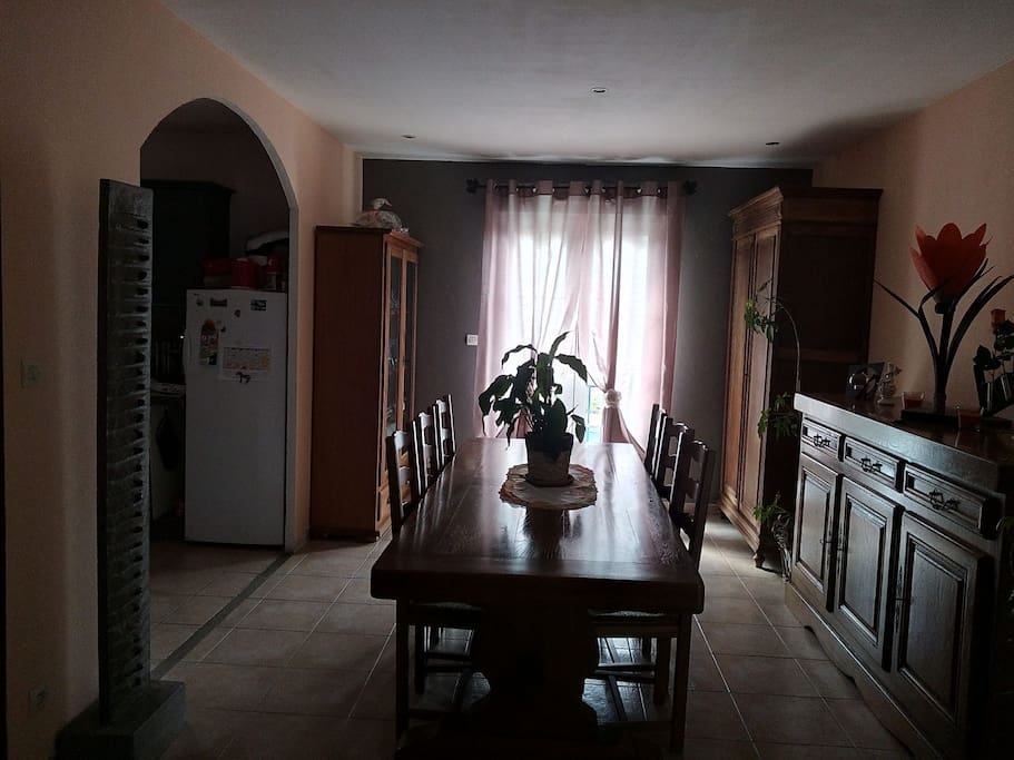 salle à manger en L avec le salon