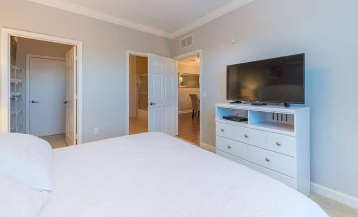 ห้องนอนใหญ่