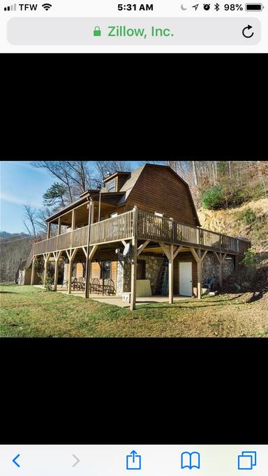 View of back of home